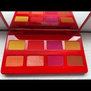 Artist couture palette